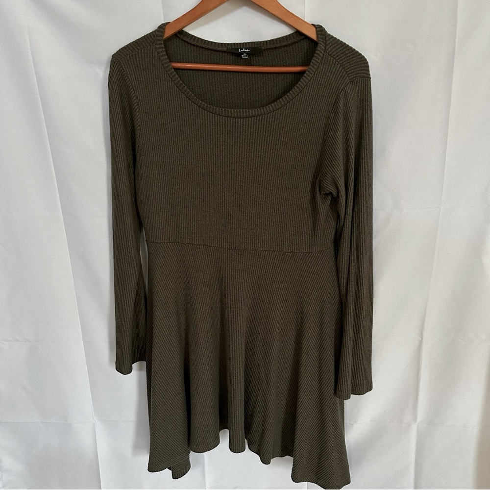 Lulu’s long sleeve olive knit dress